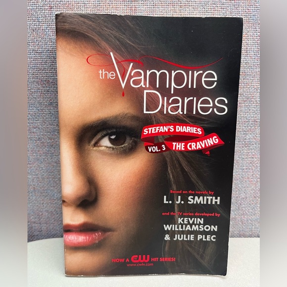 The Vampire Diaries-Stefan's Diaries Vol. 1-3 Paperback Set - Picture 6 of 7